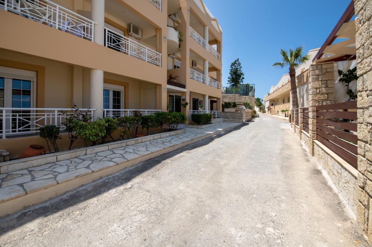 Sunrise Apartments Sfáka Dış mekan fotoğraf